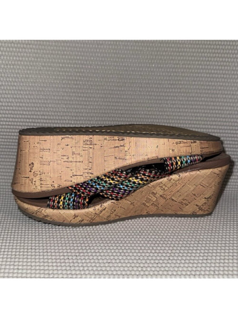 Skechers Cali Beverlee Criss Cross Rainbow Pride Wedge Sandals Women’s Size 6 - Picture 4 of 9